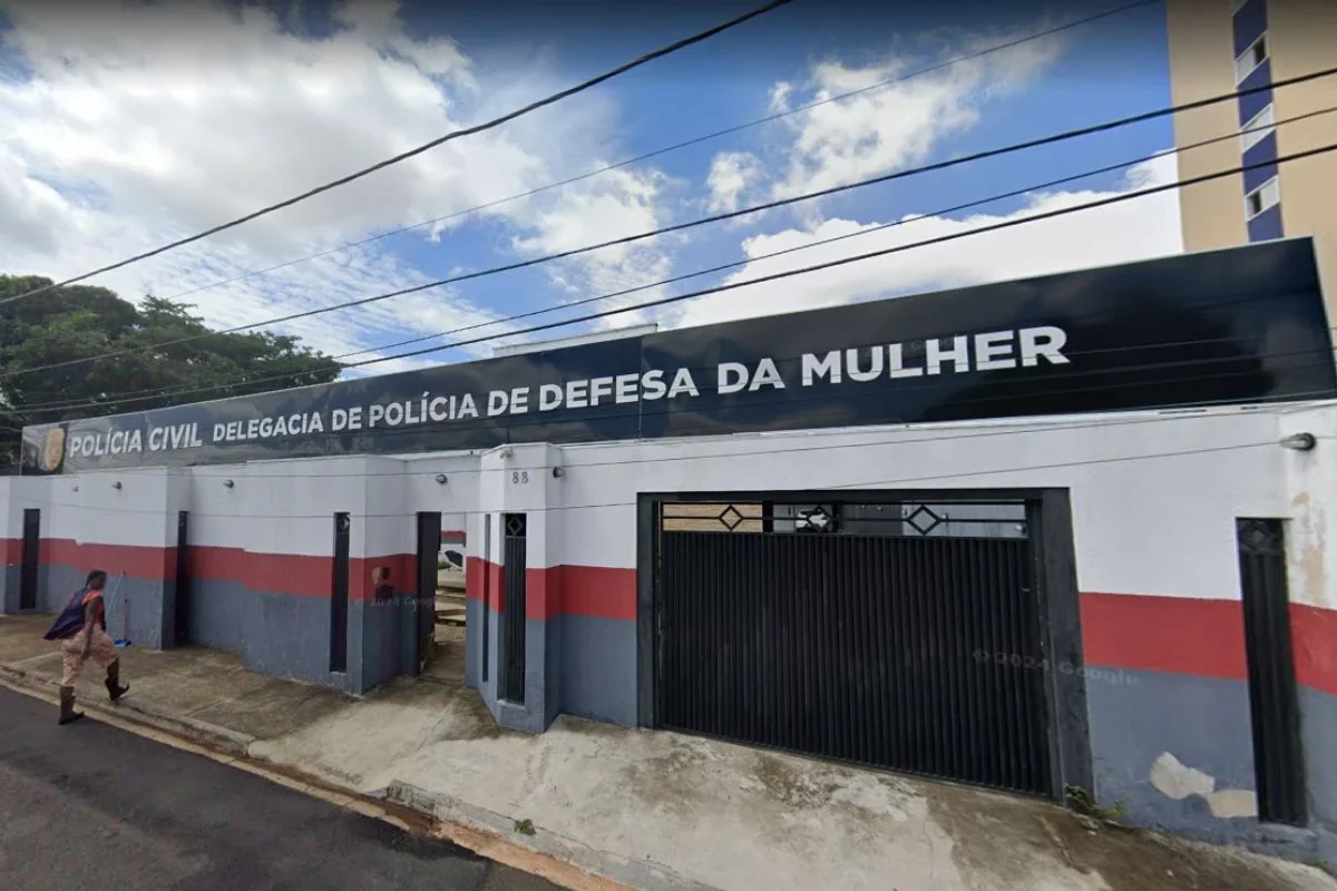 Adolescente grava áudio durante abuso e pai é preso em Hortolândia