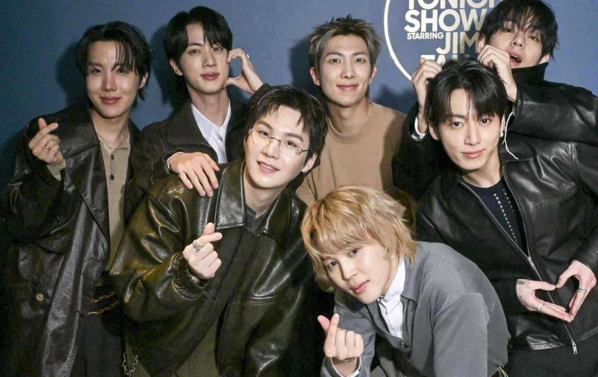 BTS no Brasil: show no MorumBIS será transmitido ao vivo nos cinemas