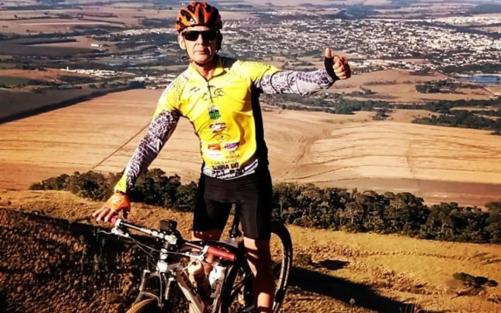 Ciclista morto atropelado na GO-070 enquanto ia para Romaria de Trindade
