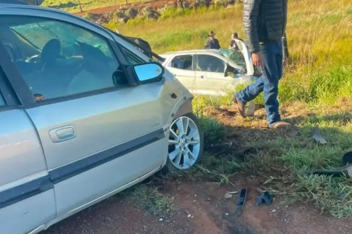 Colisão frontal na BR-463 em MS: três mortos e dois feridos