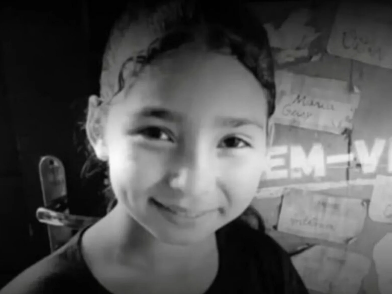 Garota de 10 anos morre com tiro acidental ao brincar com arma artesanal no Acre