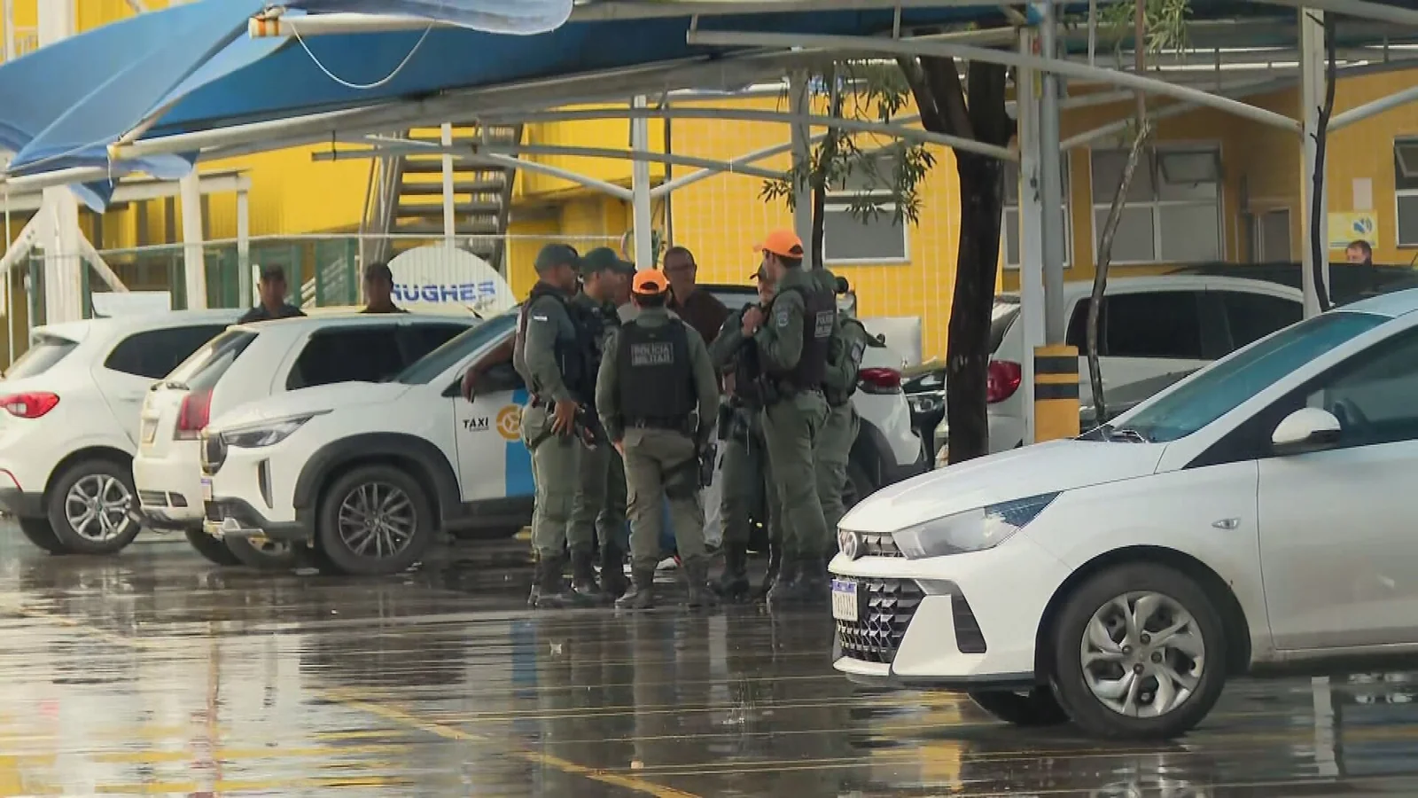 Jovem morto a tiros por vigilante ao tentar invadir supermercado no Recife