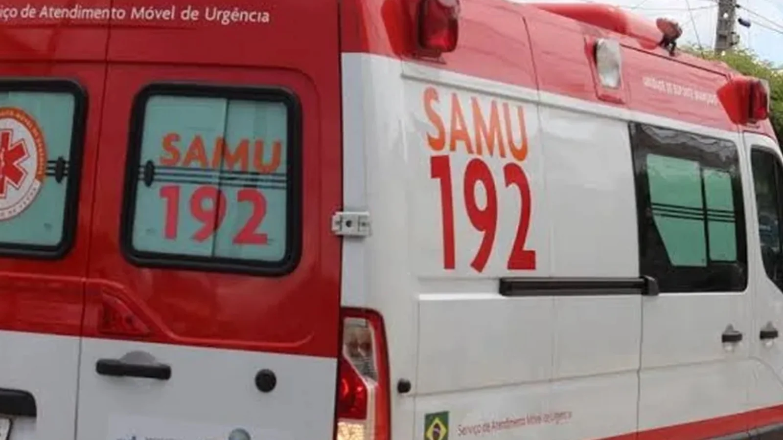 Motociclista morre após bater em poste em avenida de Montes Claros