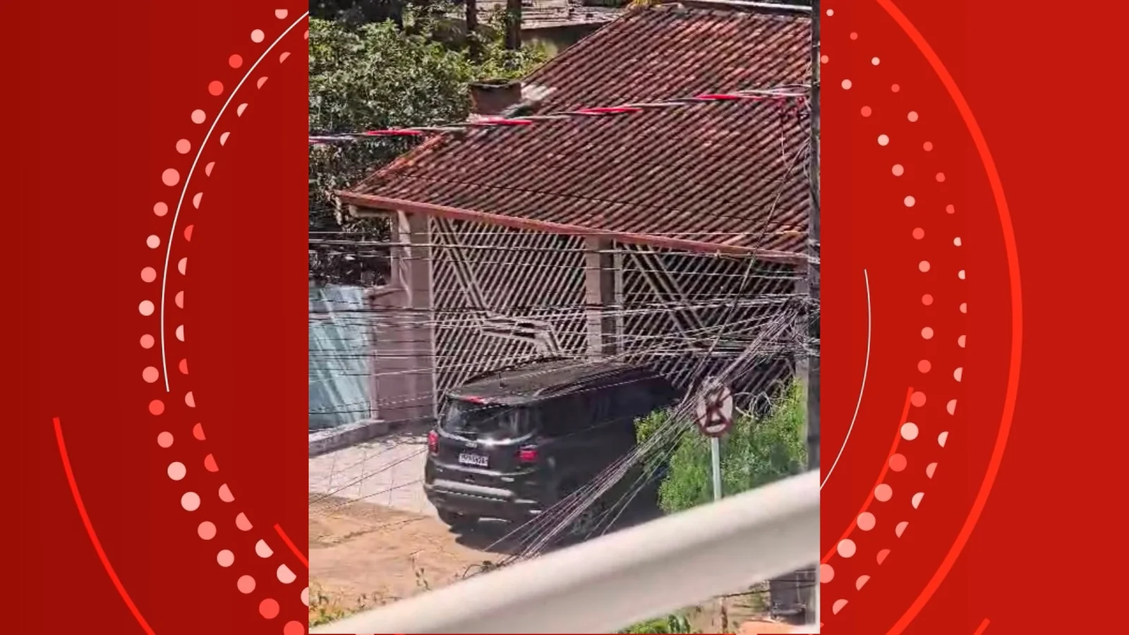 Mulher invade casa com carro e mata idoso atropelado em Porto Velho