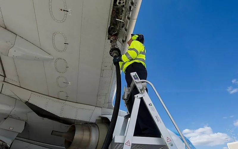 Petrobras reduz preço do querosene de aviação em 14,5% nas refinarias