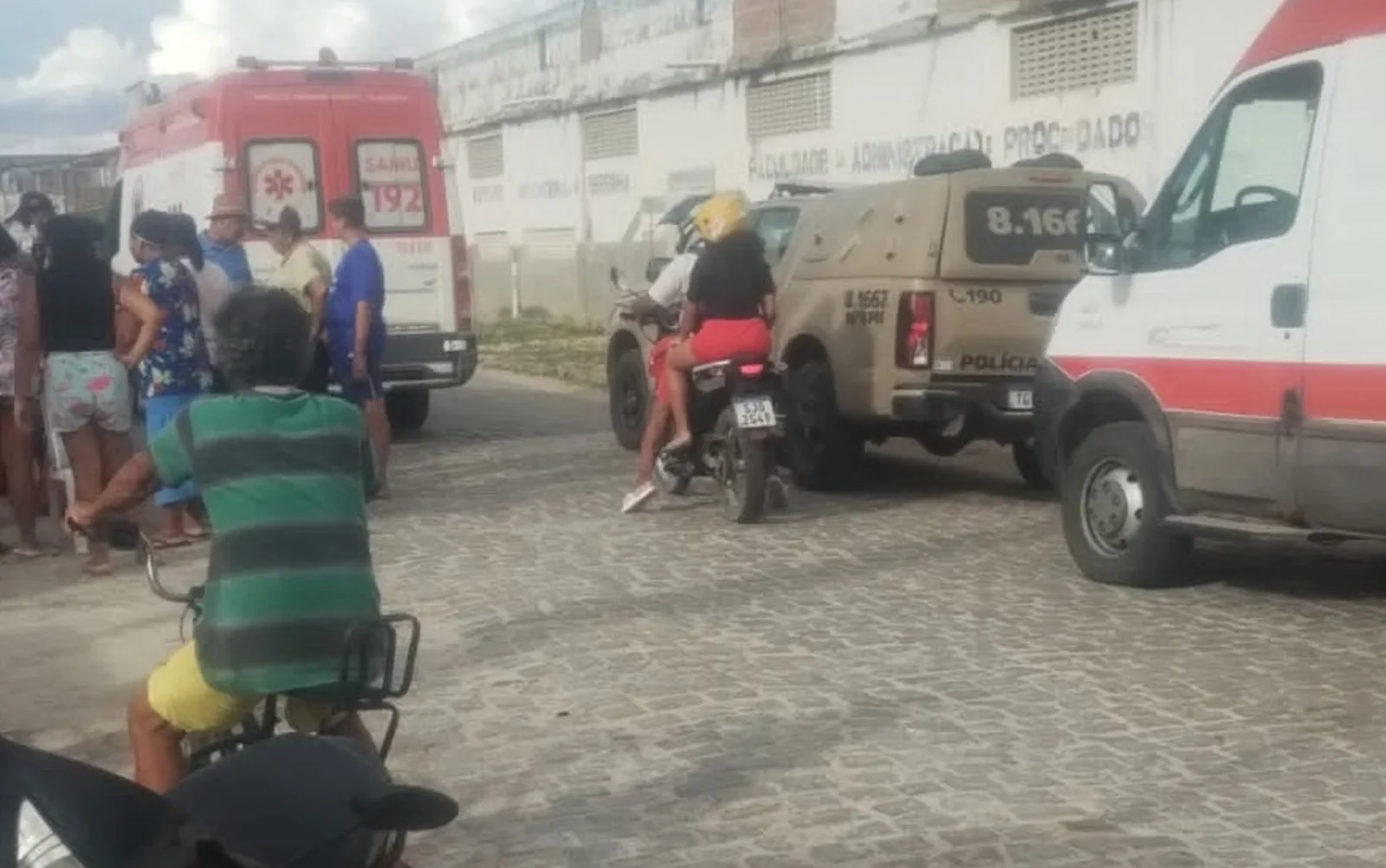 Preso suspeito de envolvimento na morte de idosa em Serrinha; homem também é investigado por integrar facção