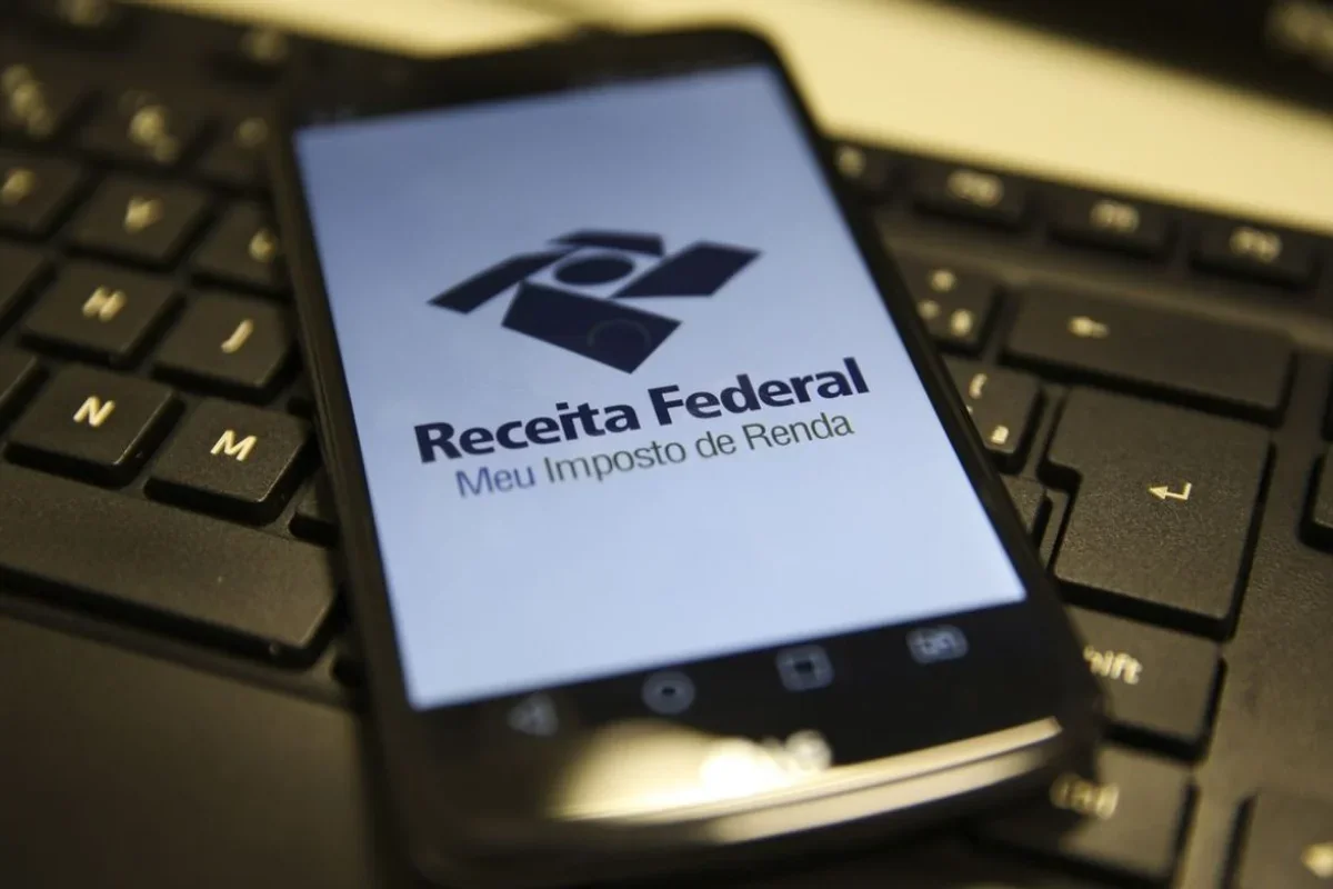 Receita Federal paga 2º lote de restituição do IR nesta terça