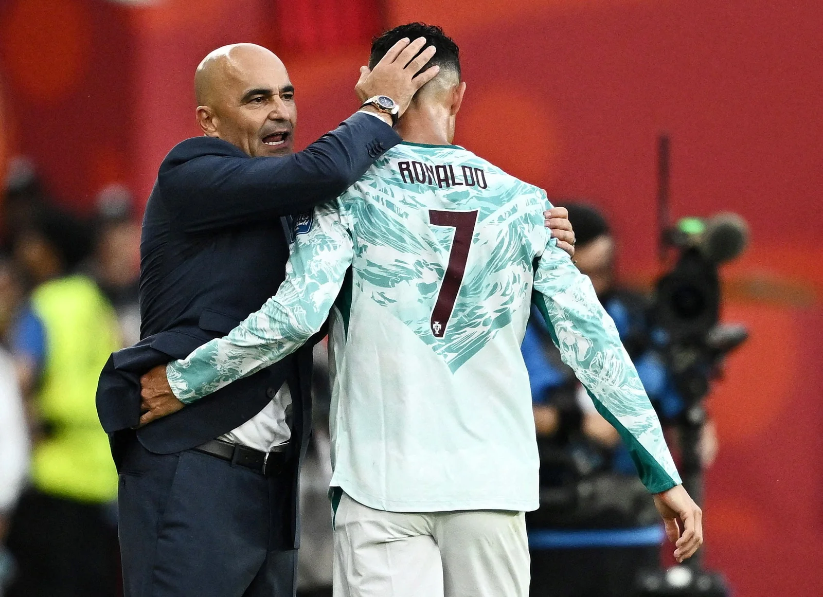 Martínez dedica vaga de Portugal a Jota: "Copa começava hoje"
