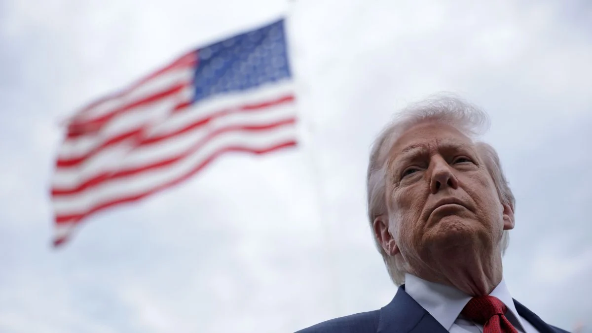 Trump se reúne com Zelensky e líder da Síria na cúpula da OTAN